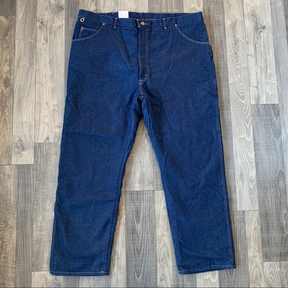 44x30 NWT Wrangler Rugged Woodland Thermal Jeans - Picture 2 of 13